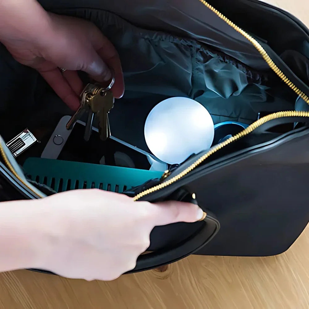 LumiBag — Hitta allt i din väska, direkt